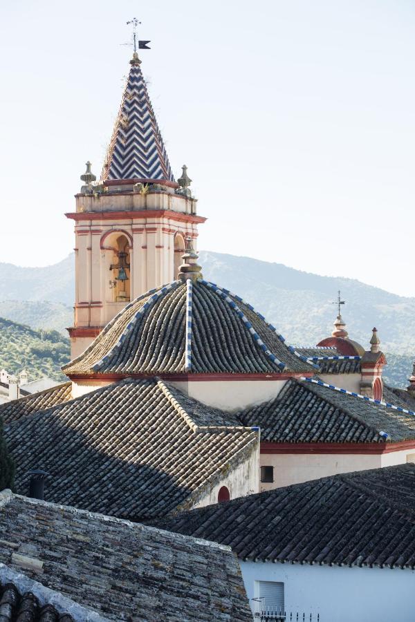 Tugasa Arco De La Villa Zahara De La Sierra Extérieur photo